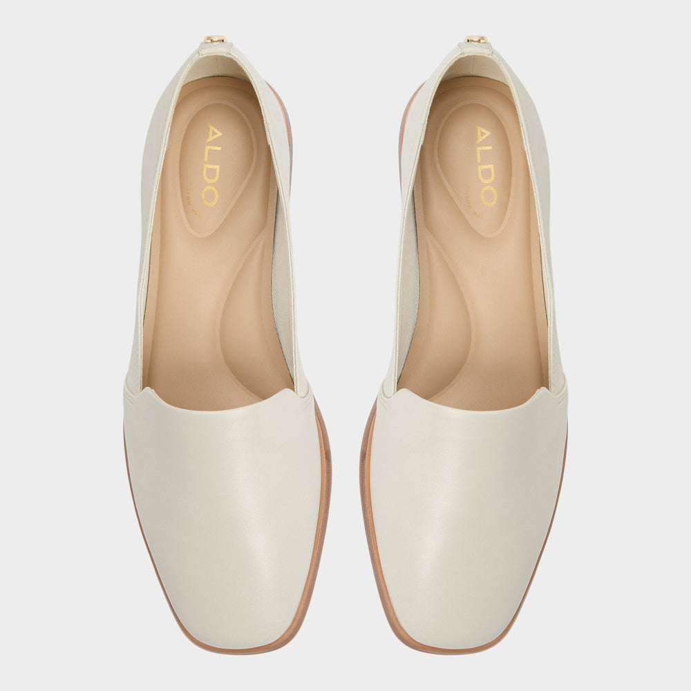 Caraelia White/Bone Women's Loafers & Oxfords - Loafer