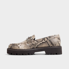Danrose in Open Brown - Loafer, Lug sole