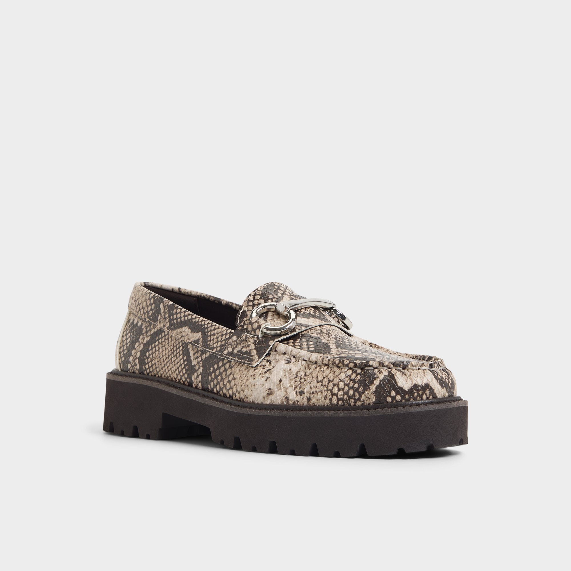 Danrose in Open Brown - Loafer, Lug sole