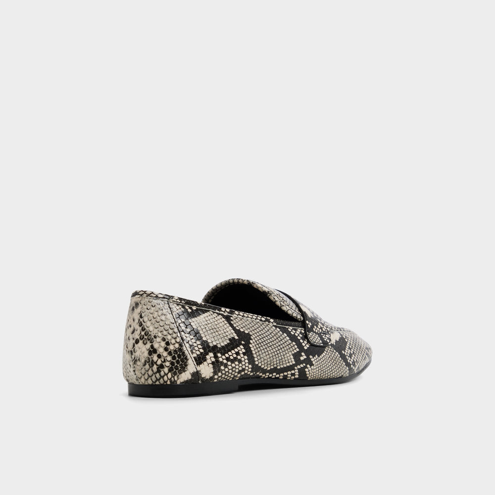Bellamyy Black/White Women's Loafers & Oxfords - Loafer