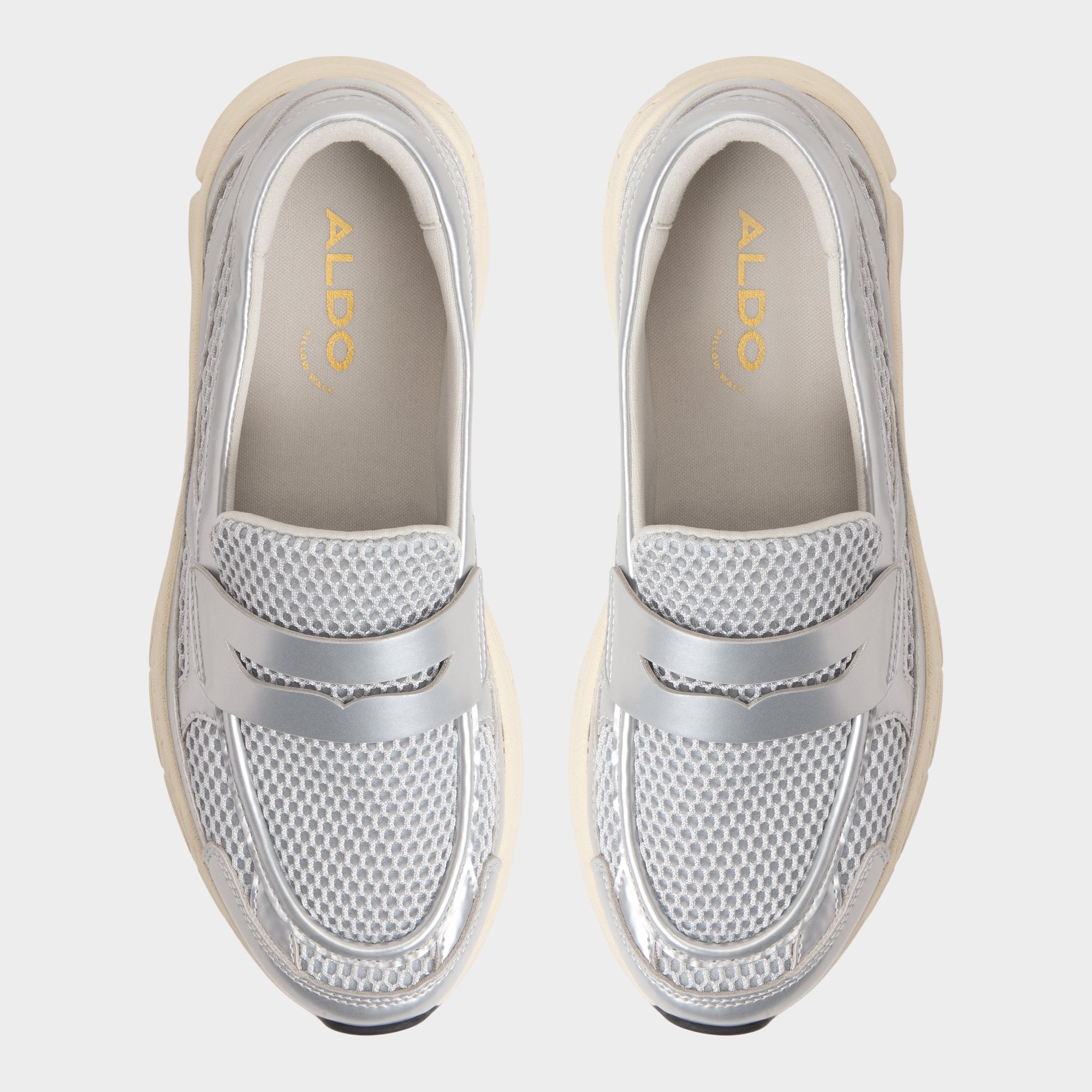 Loffy in Silver - Loafer, Jogger sole