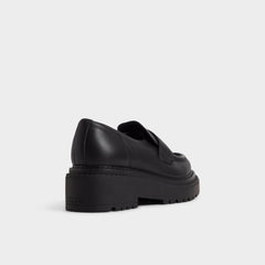 Miravella in Black - Loafer, Lug sole