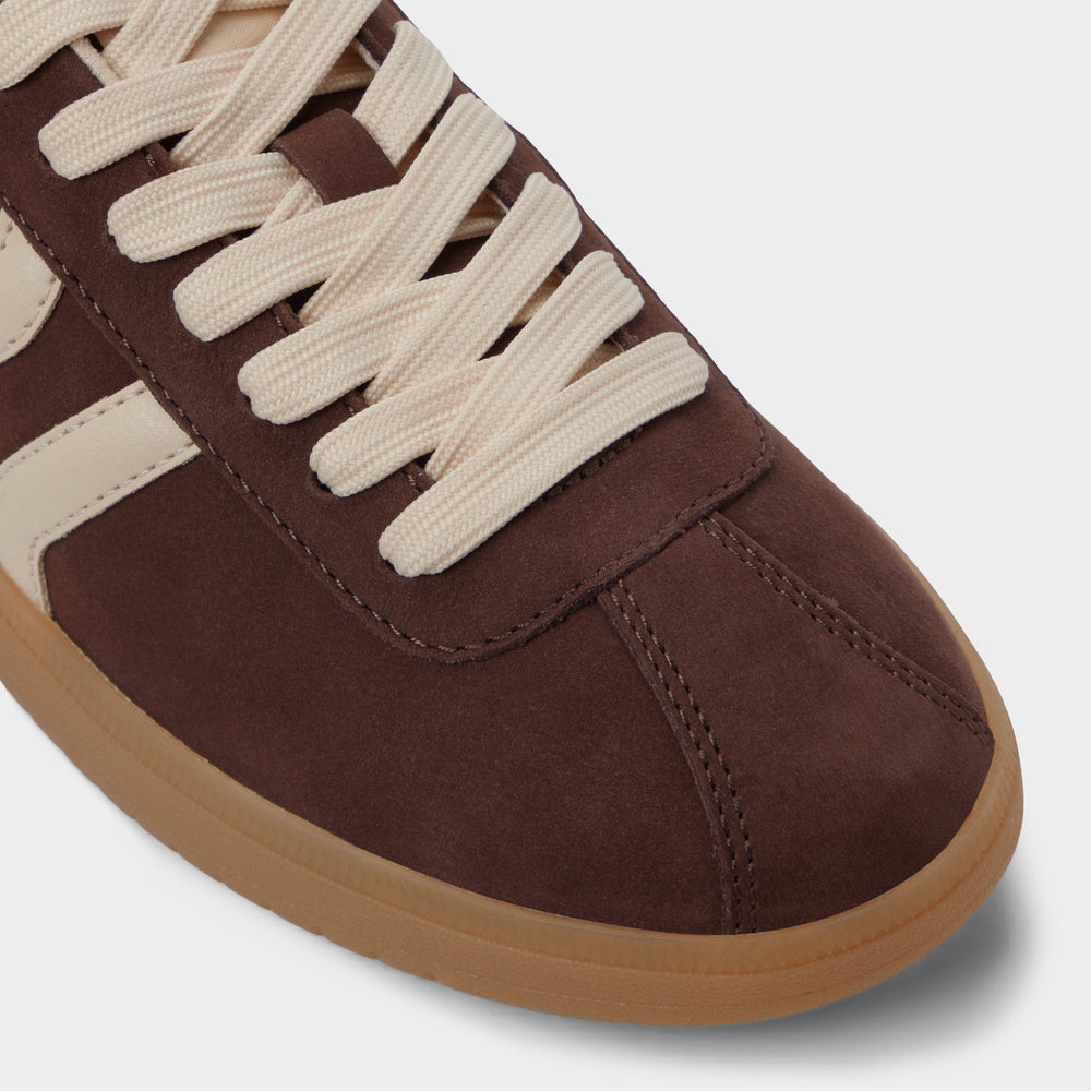 Chicsneaker in Dark Brown - Sneaker, Cup sole