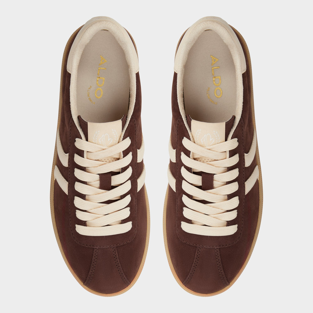 Chicsneaker in Dark Brown - Sneaker, Cup sole