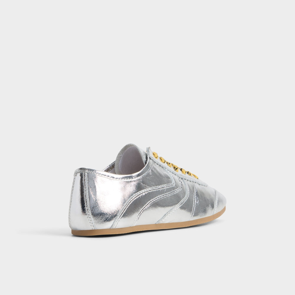 Adrelya in Silver - Jogger sneaker, Jogger sole
