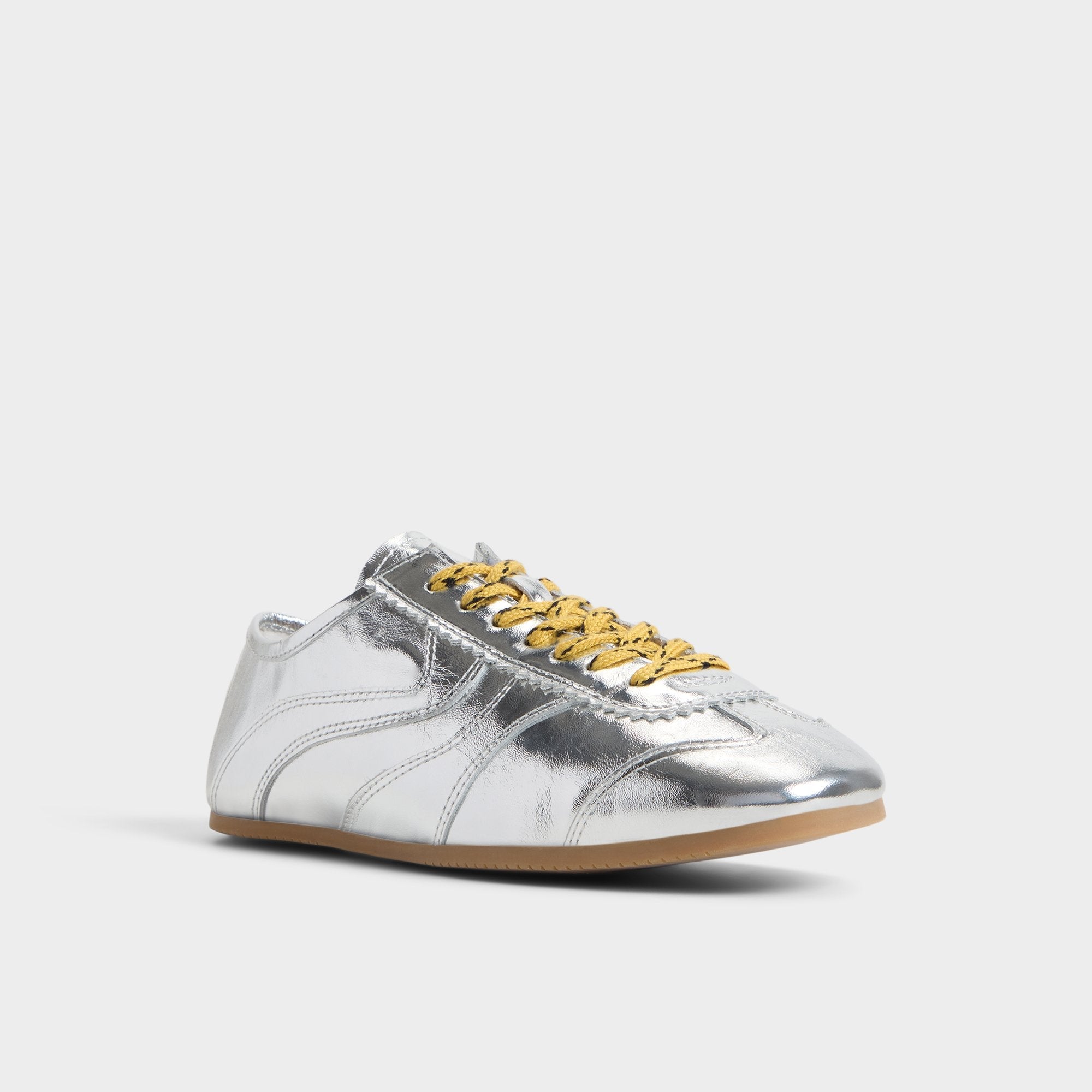 Adrelya in Silver - Jogger sneaker, Jogger sole