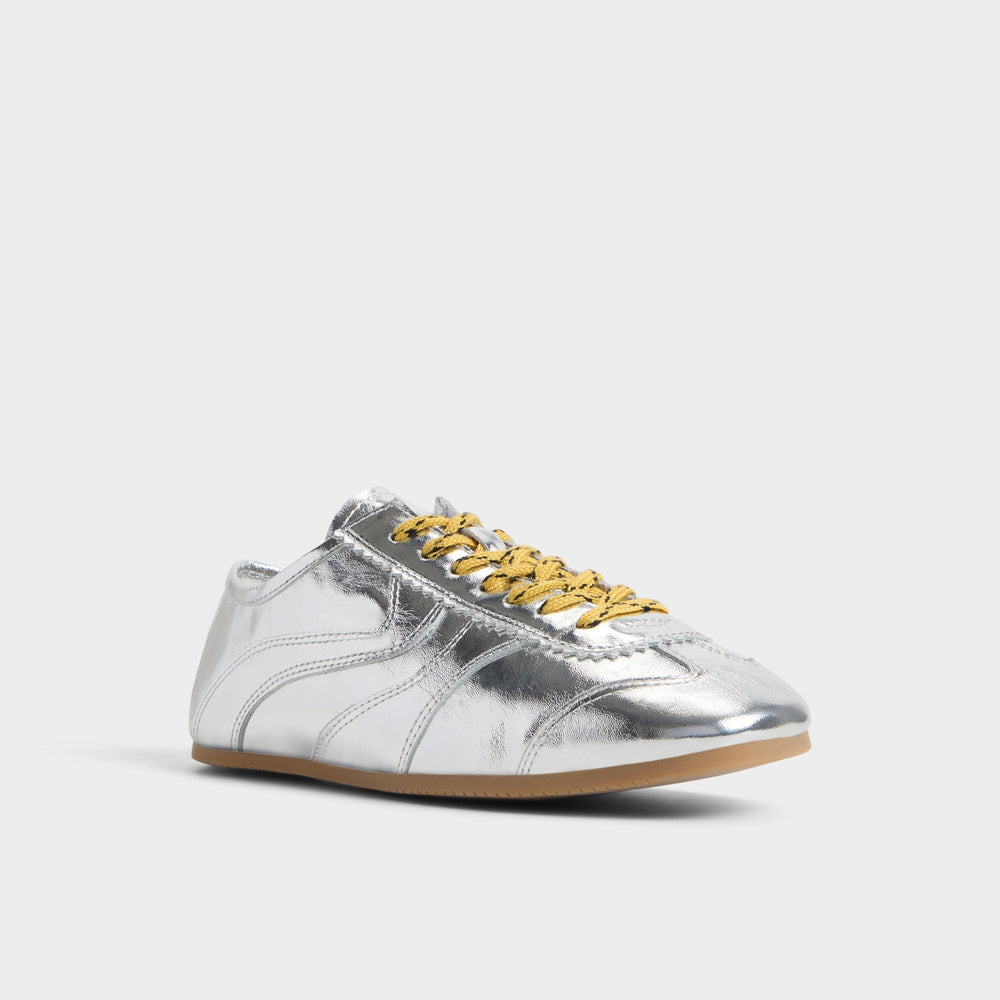 Adrelya in Silver - Jogger sneaker, Jogger sole