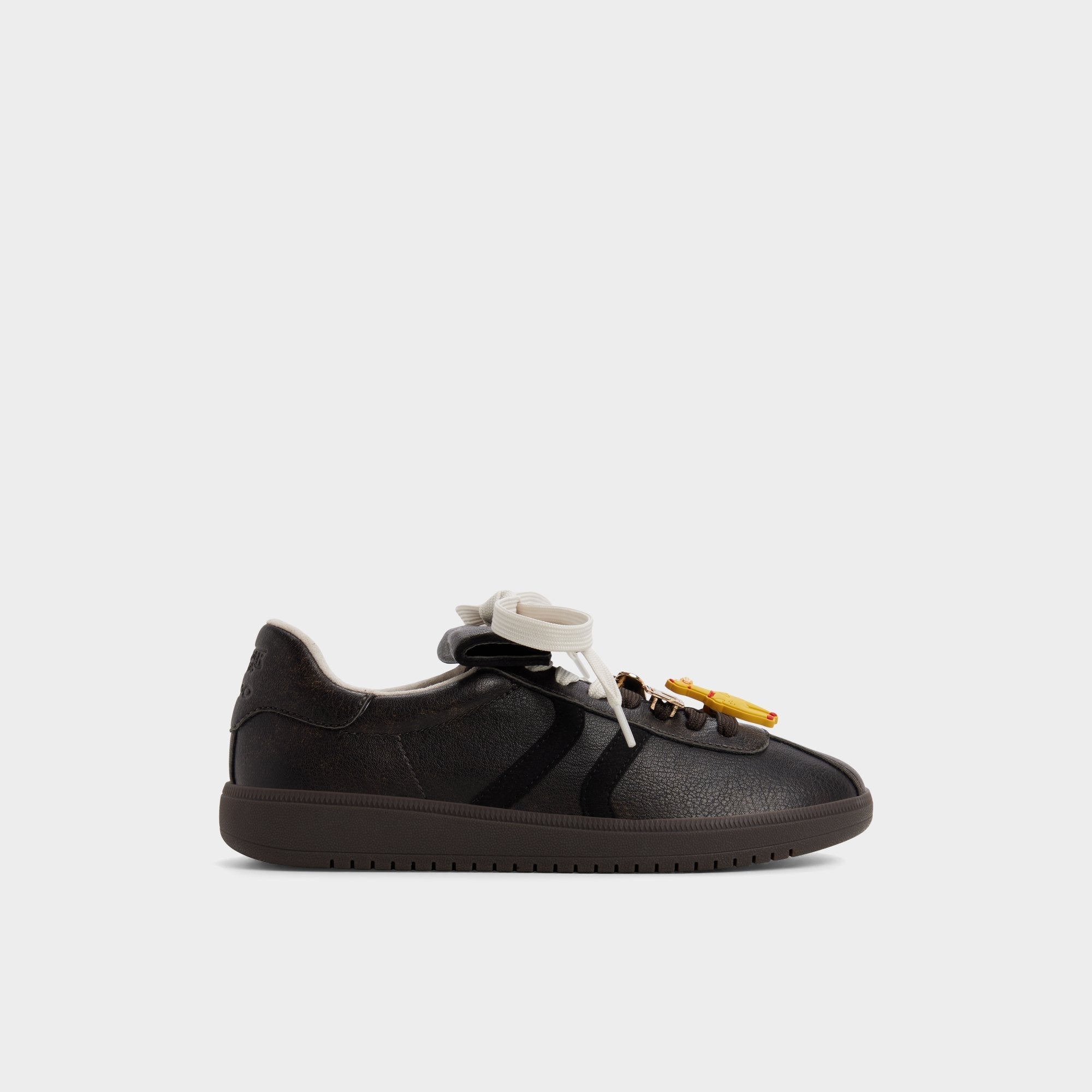 Mindflayer in Dark Brown - Women's sneaker