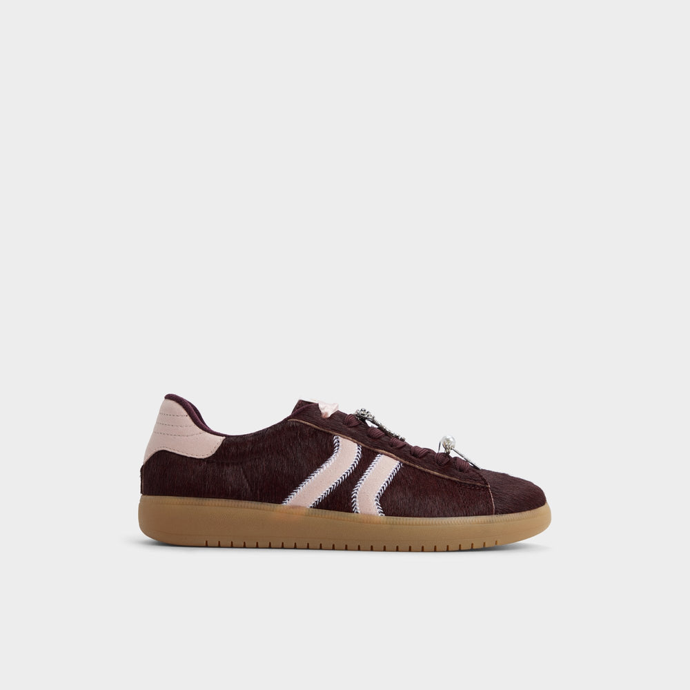 Chicsneaker2 in Open Red - Low top sneaker, Cup sole