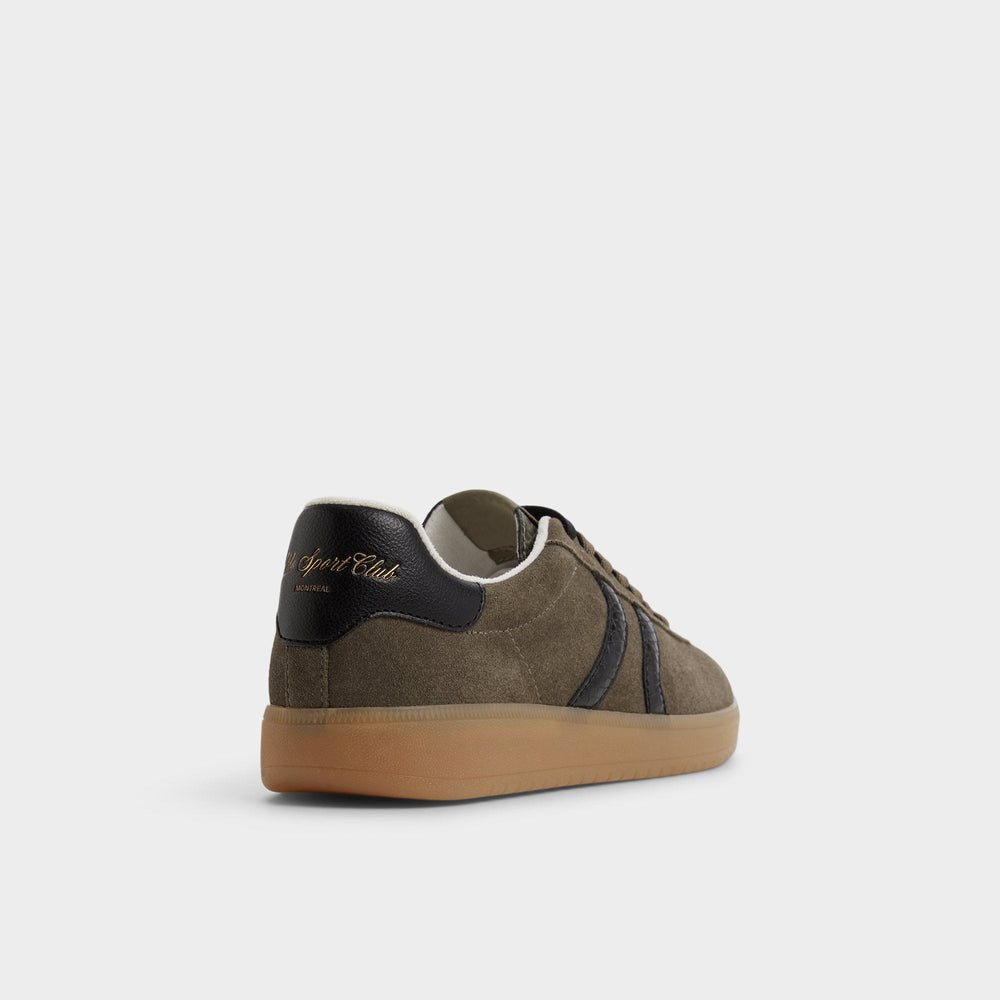 Chicsneaker in Olive - Low top sneaker, Cup sole