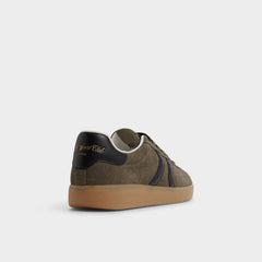 Chicsneaker in Olive - Low top sneaker, Cup sole