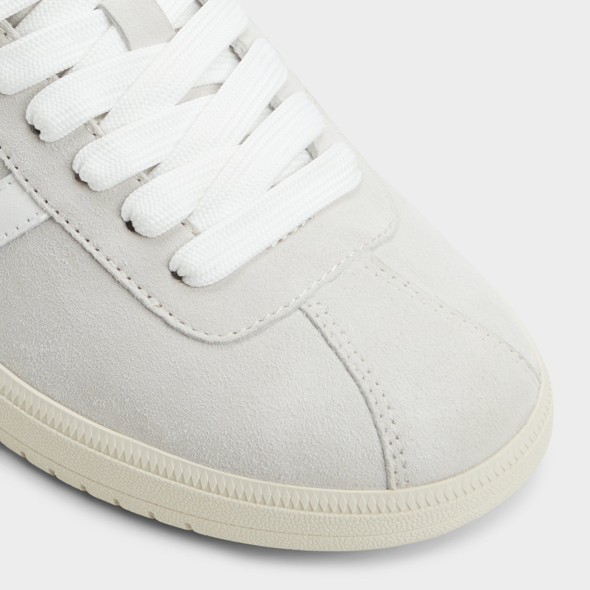 Chicsneaker Light Grey Women's Low top sneakers - Low top sneaker, Cup sole