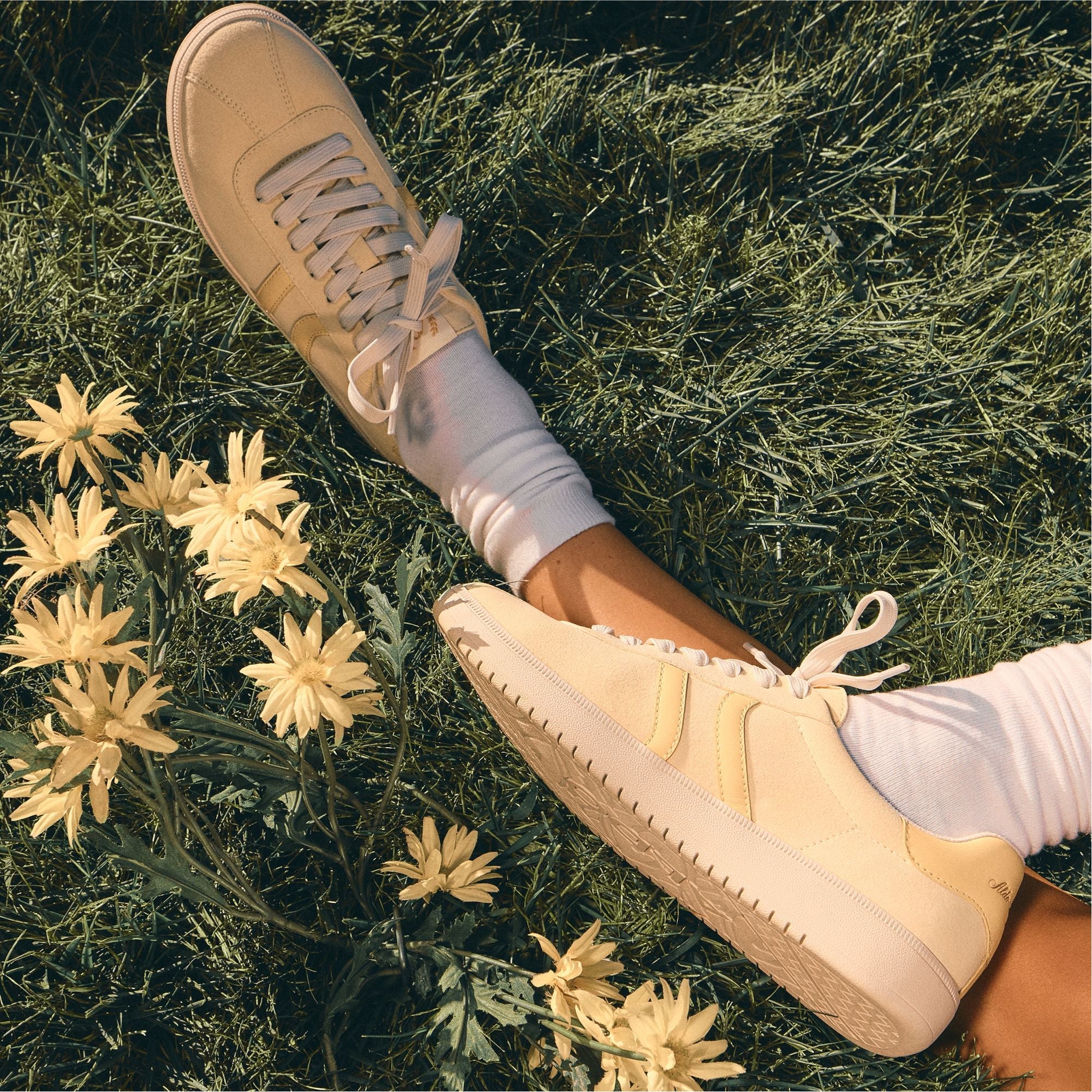 Chicsneaker Light Yellow Women's Low top sneakers - Low top sneaker, Cup sole