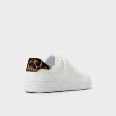 24-7kicks White Combo Women's Low top sneakers - Jogger sneaker, Platform