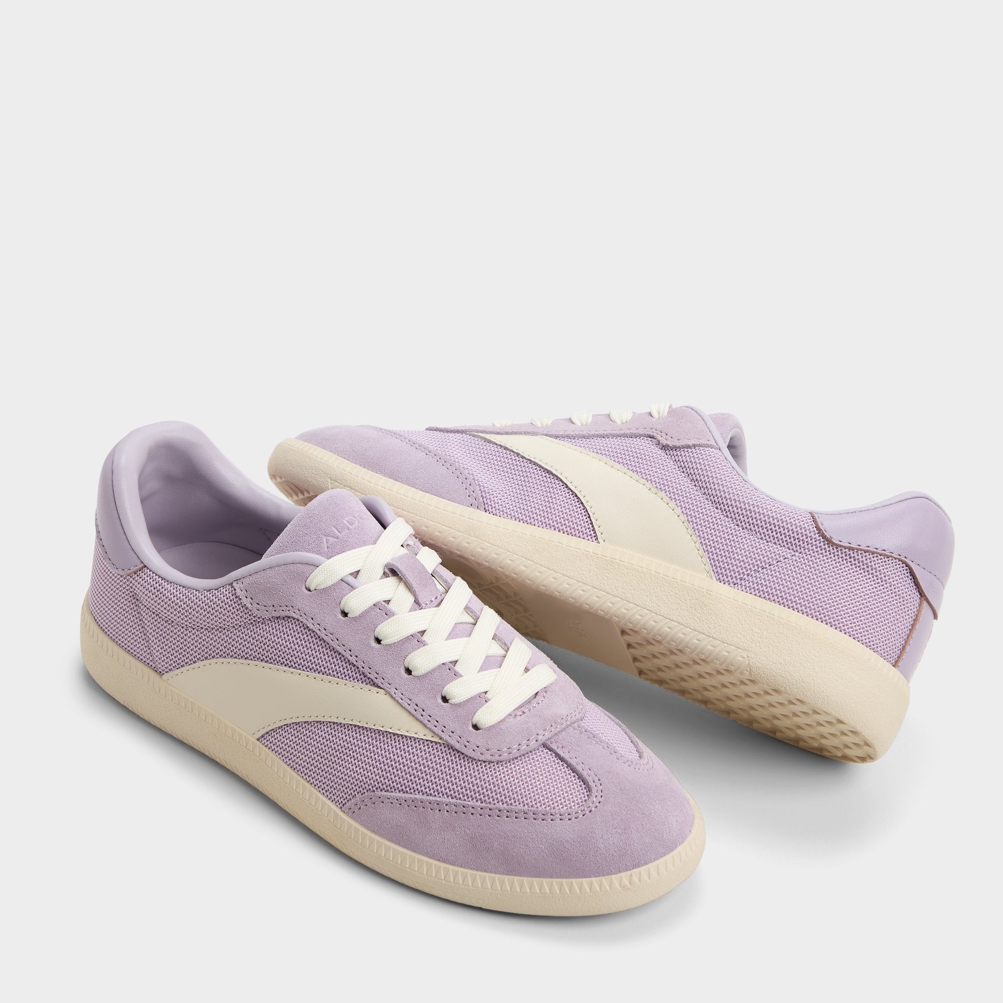 Clubstyle Light Purple Women's Low top sneakers - Jogger sneaker, Jogger sole