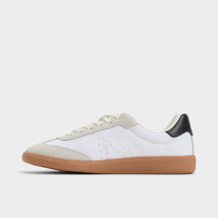 Clubstyle White/Black Women's Low top sneakers - Jogger sneaker, Jogger sole