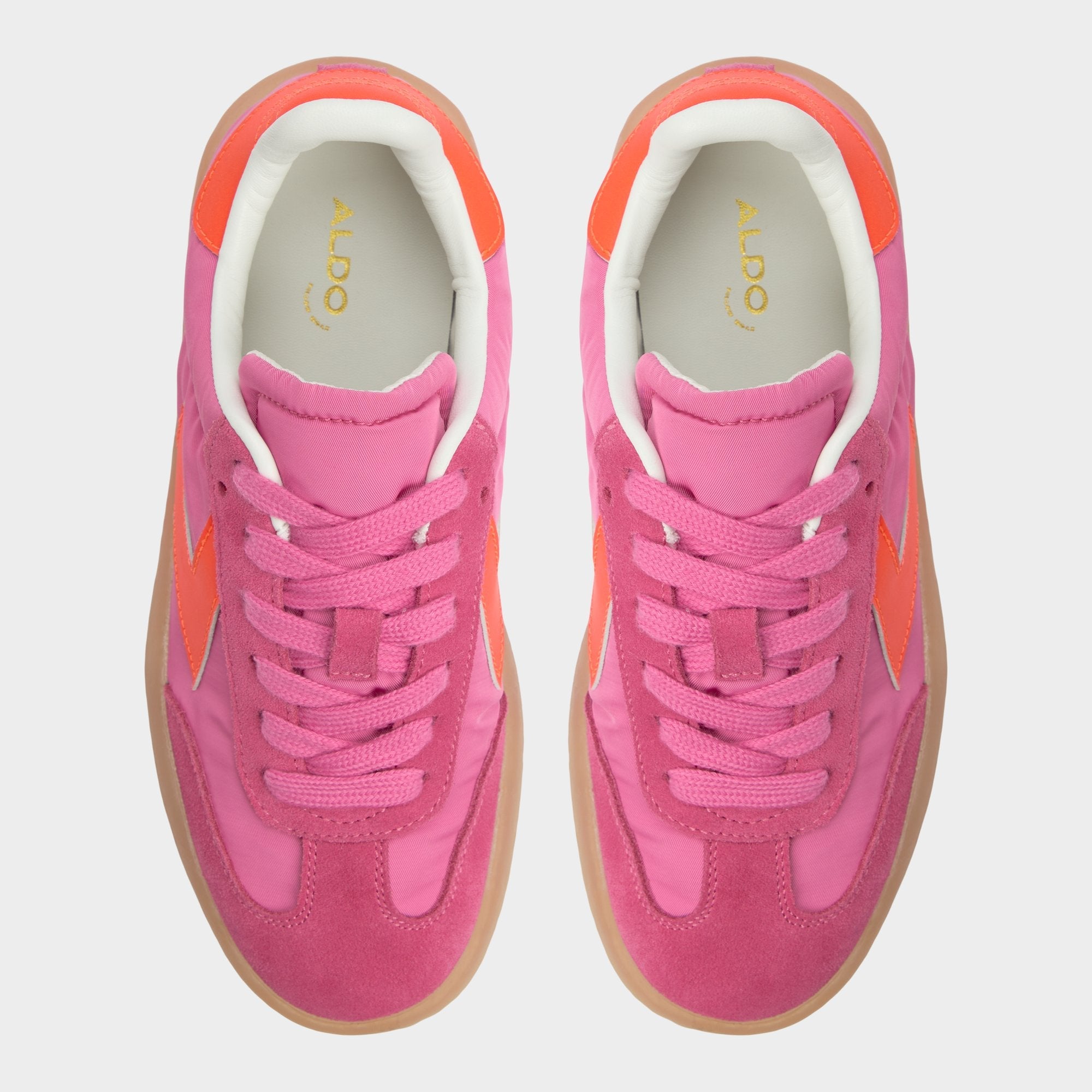 Retrostep Bright Pink Women's Low top sneakers - Low top sneaker, Jogger sole