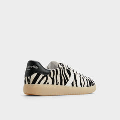 Chicsneaker White/Black Women's Aldo Sport Club - Low top sneaker, Cup sole