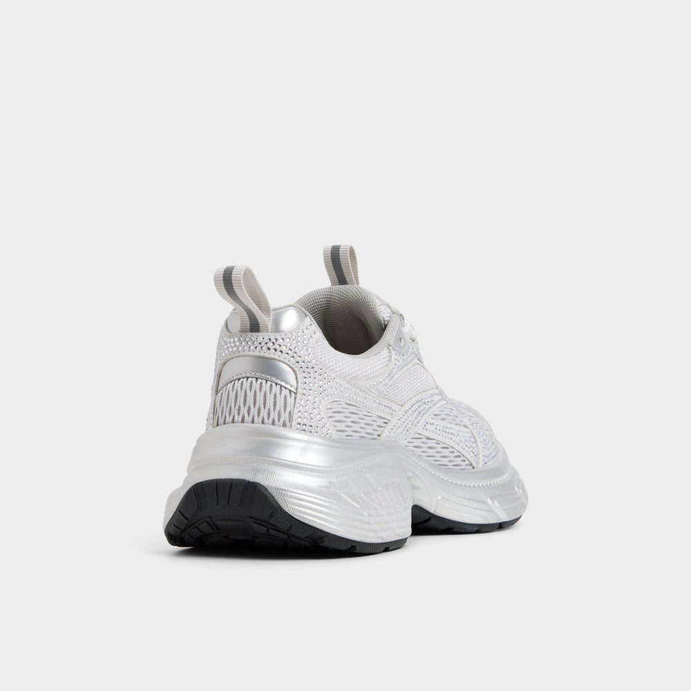 Powerplay in Silver - Jogger sneaker