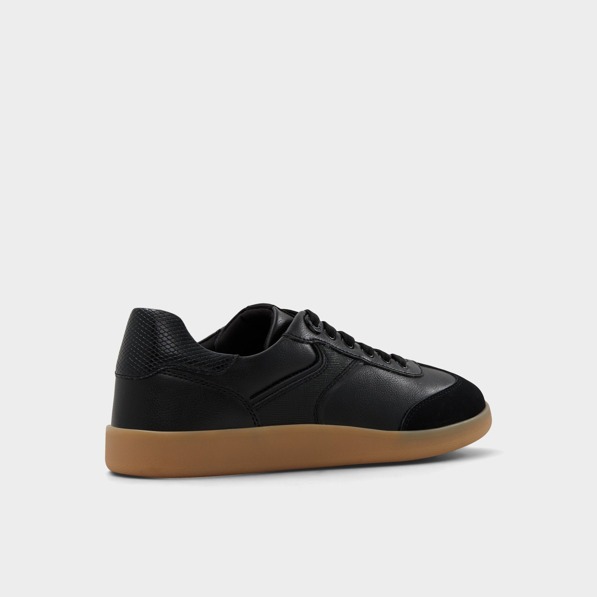 Erilg in Xt Black 14054940 - Sneaker, Jogger sole
