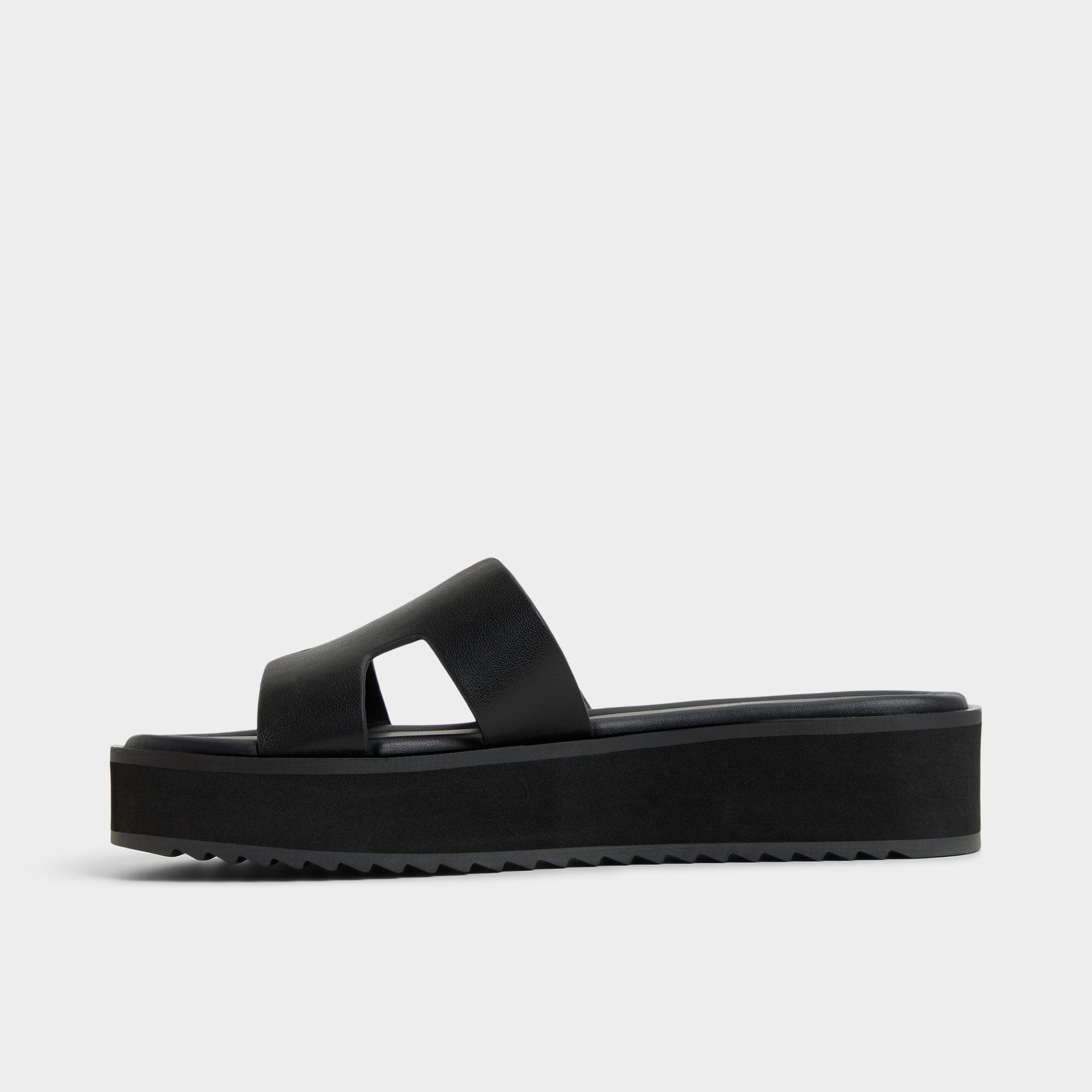 Anayelie in Black - Slide sandal, Platform