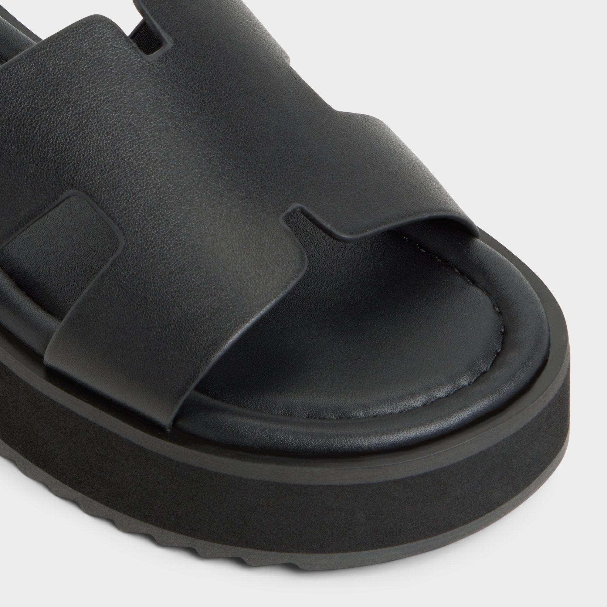 Anayelie in Black - Slide sandal, Platform