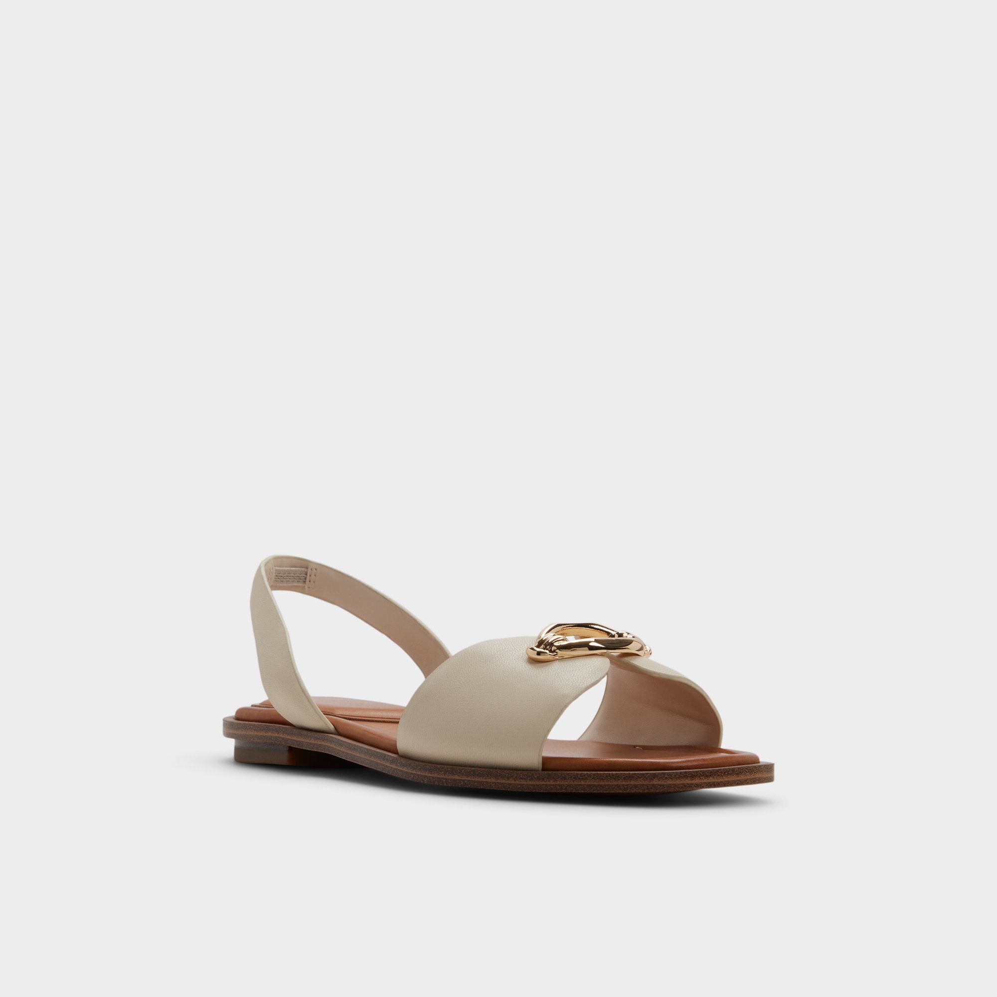 Calelian in Other White - Flat sandal