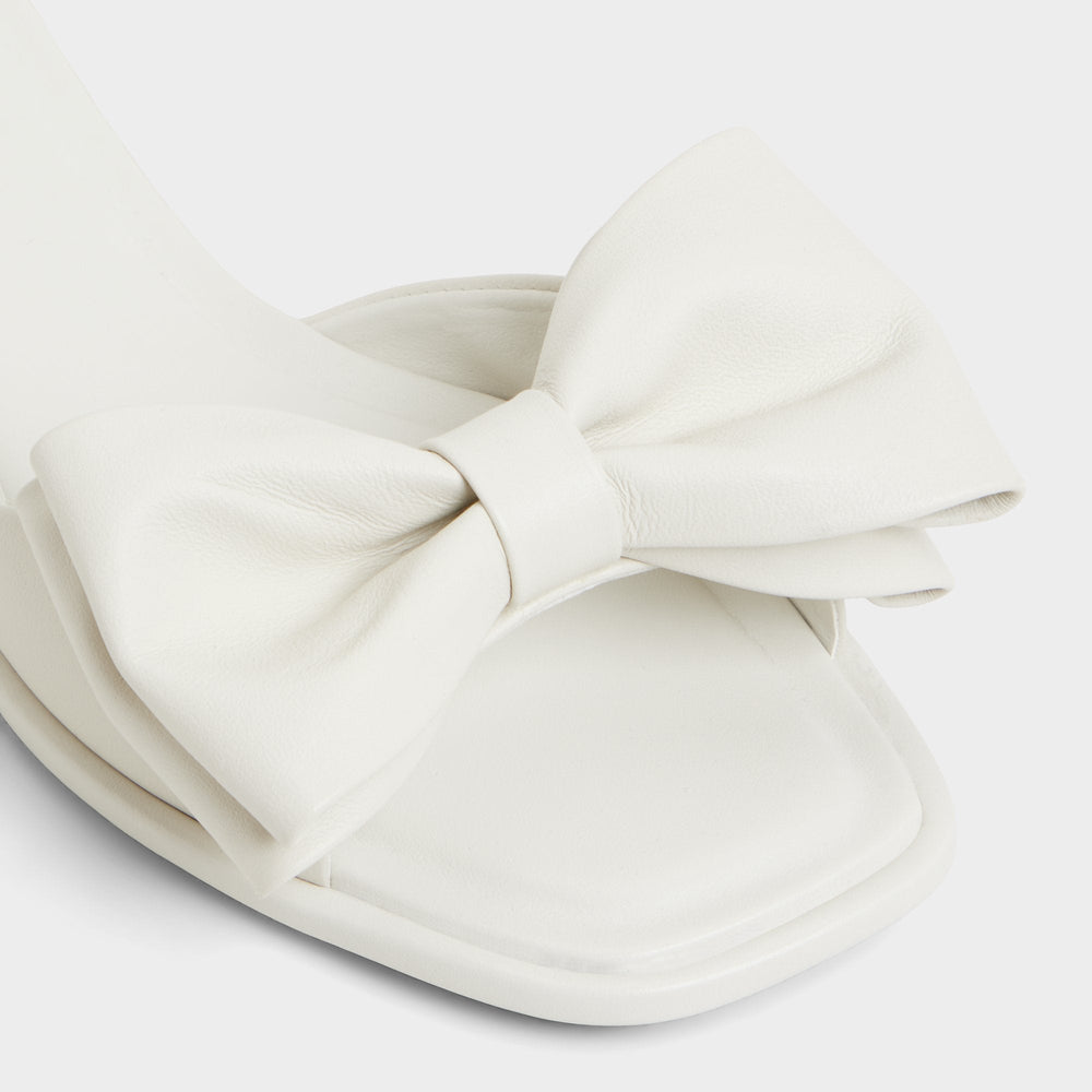 Bowetta in Other White - Slide sandal