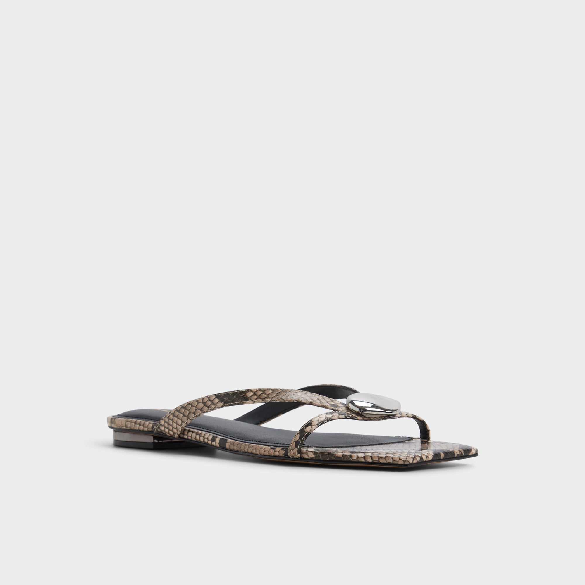 Iliria White/Black Women's Flats - Slide sandal