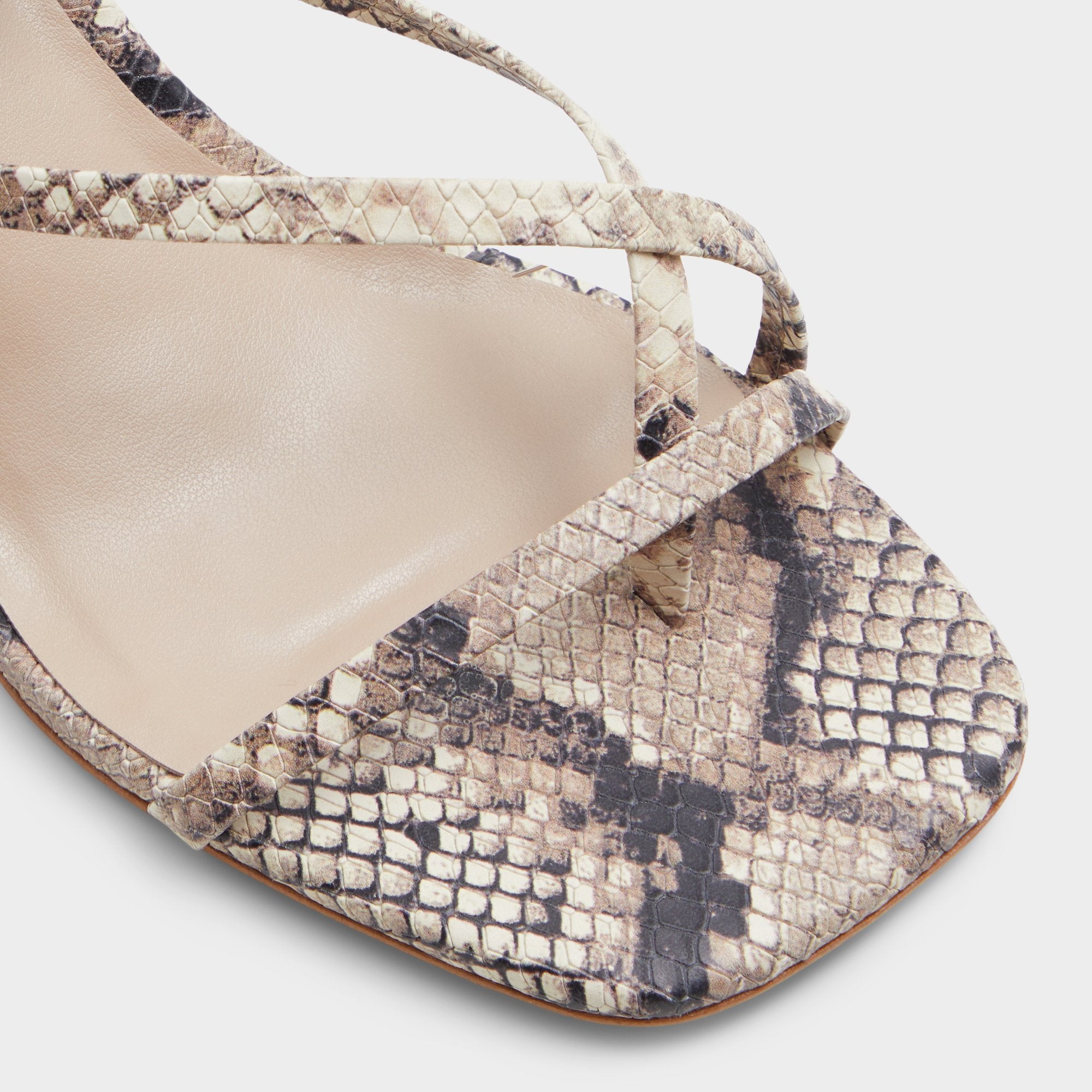 Adrauder in Brown Overflow 13801090 - Strappy block heeled sandal, Block heel