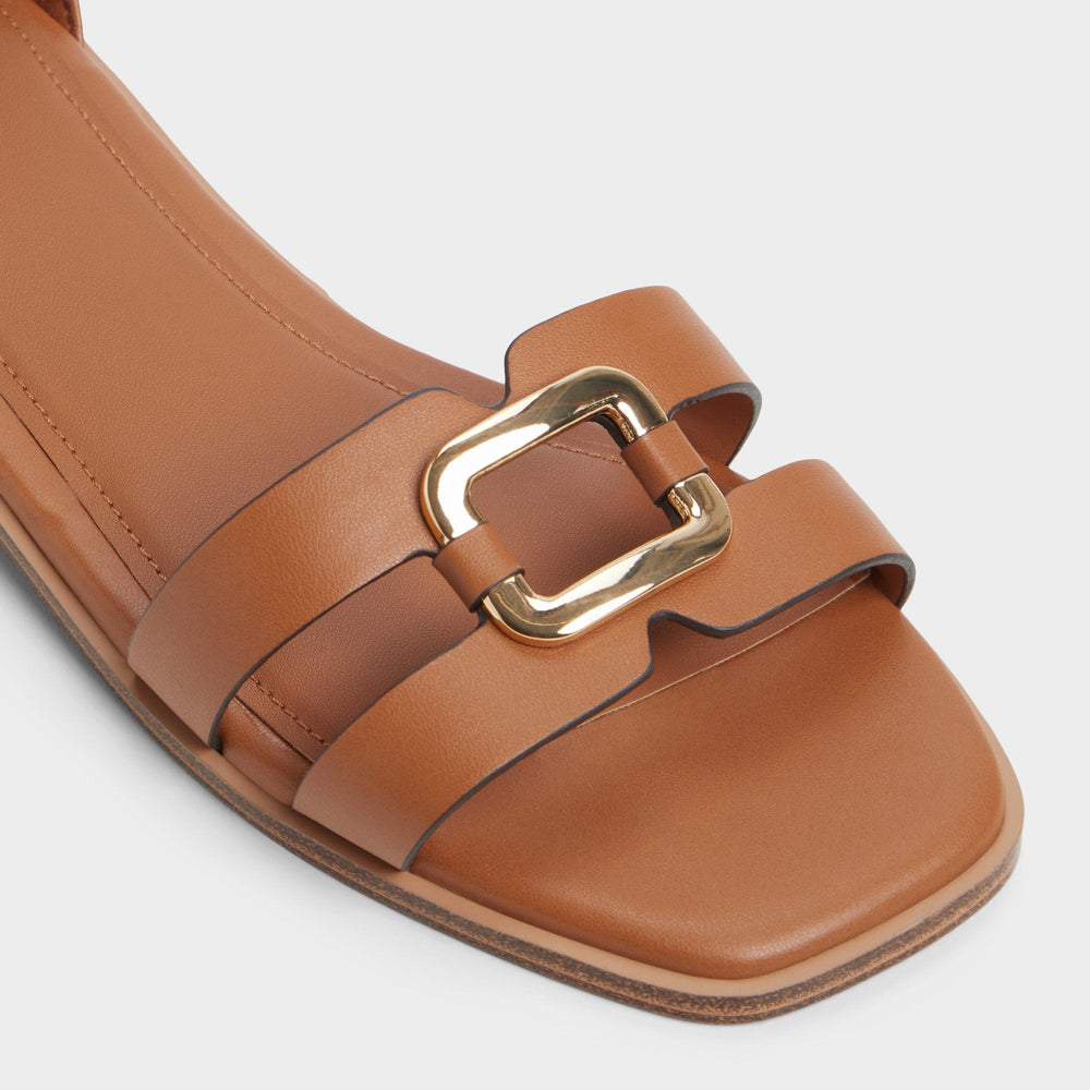 Vok in Medium Brown -