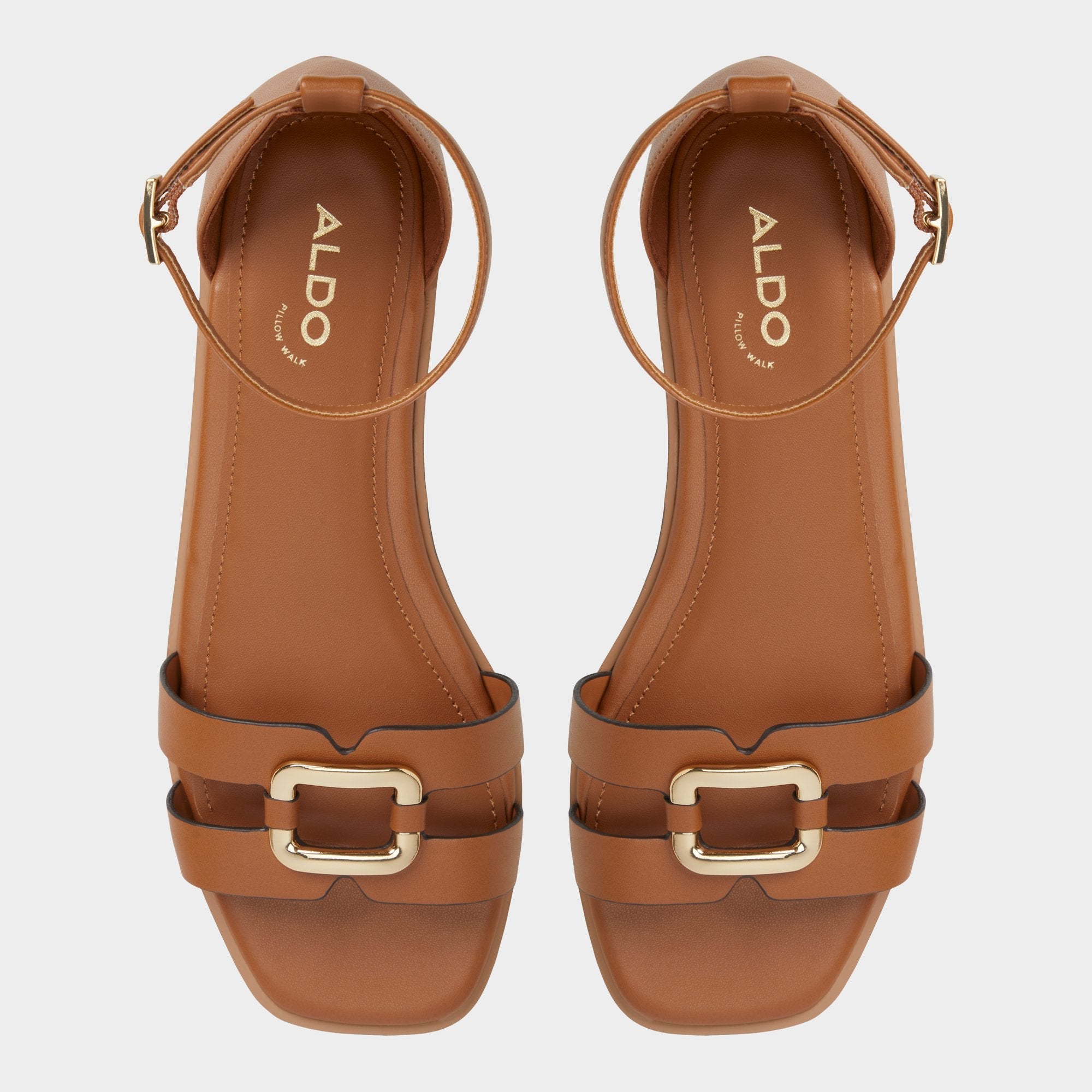 Vok in Medium Brown -