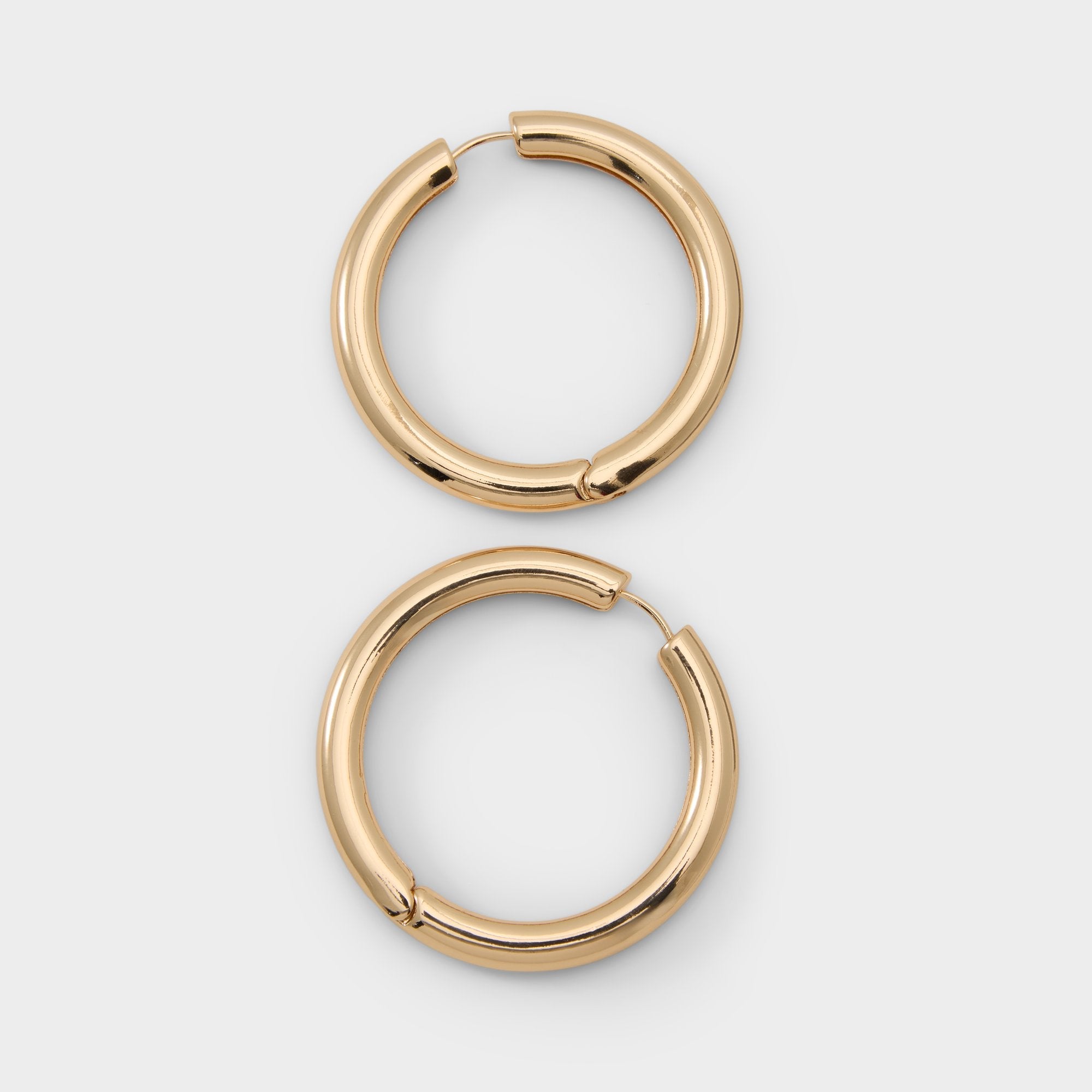 Sarajane - Earrings