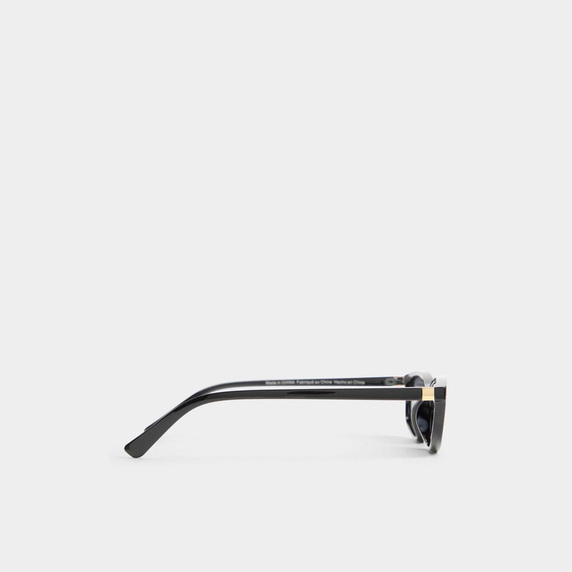 Freyyaax in Black - Rectangle sunglasses
