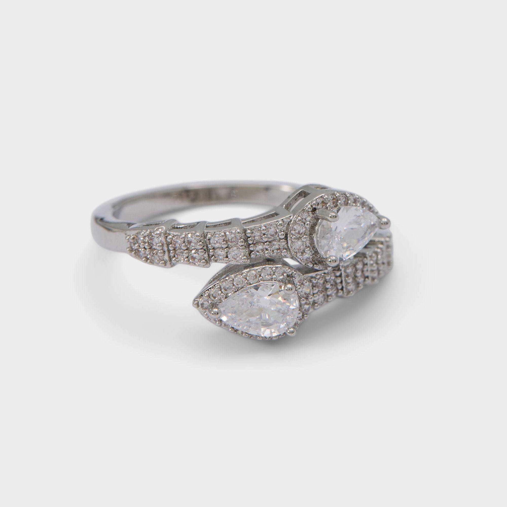 Neillie in Silver Clear Multi - Ring