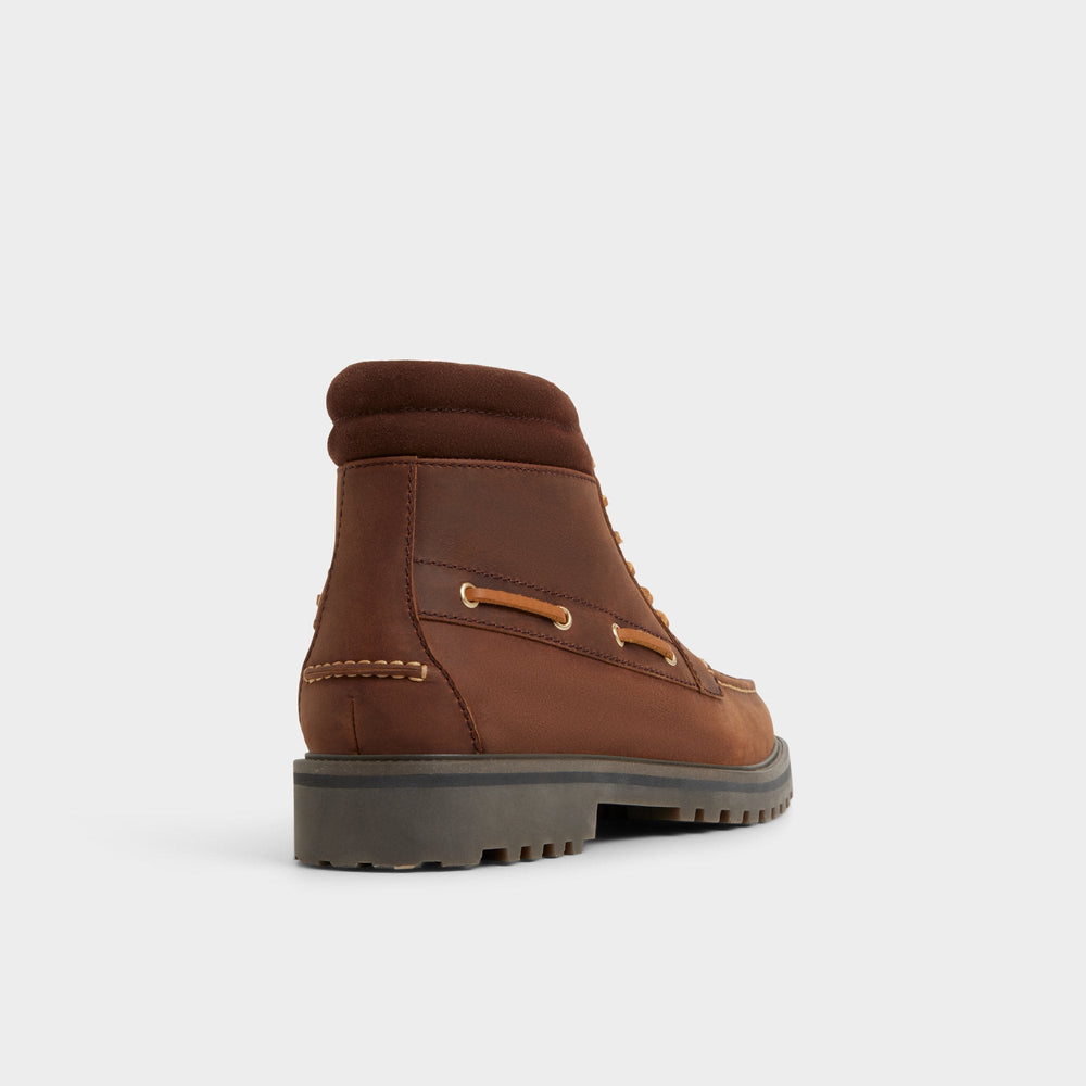 Farrell in Medium Brown - Combat boot, Lug sole