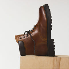 Draco in Cognac - Combat boot, Lug sole