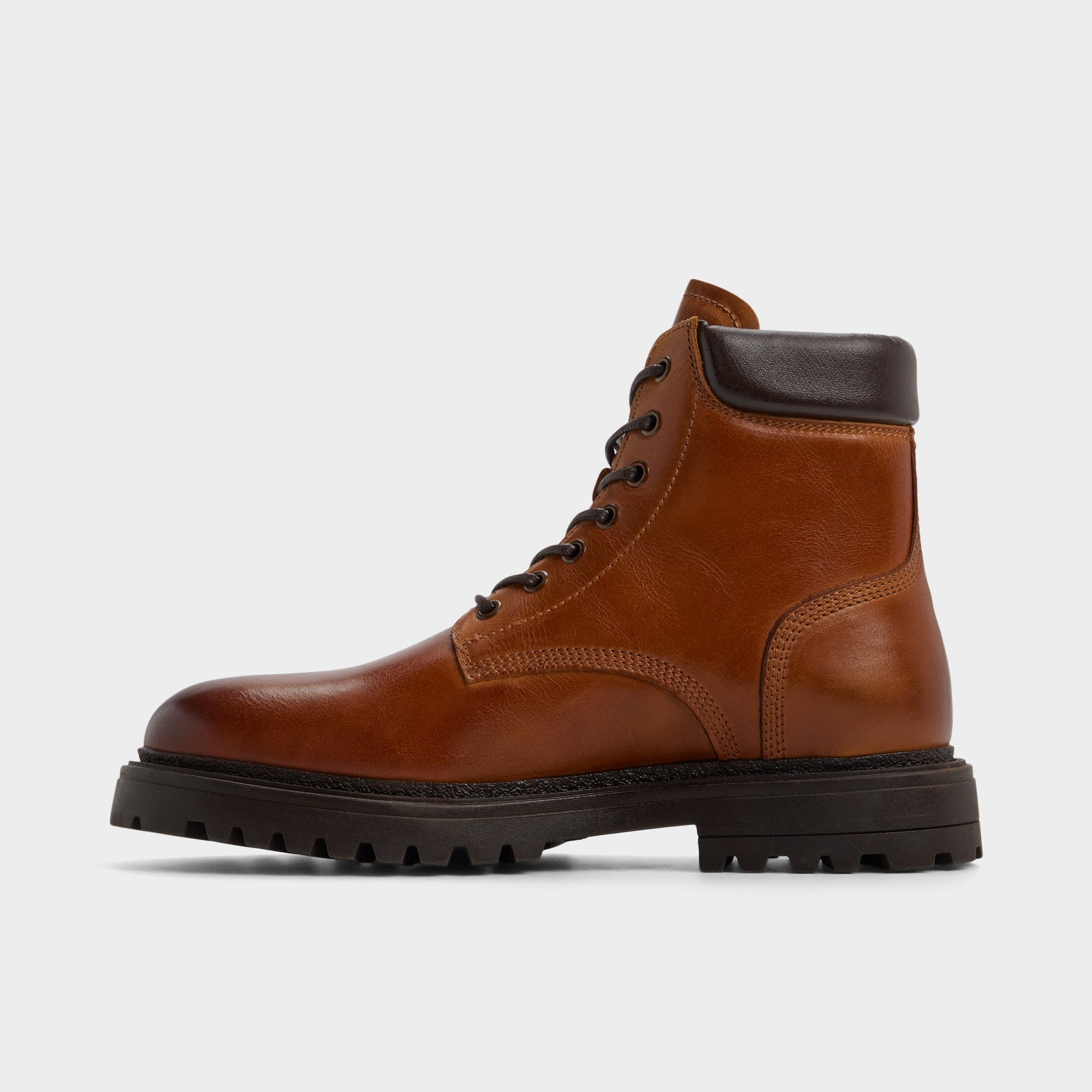 Draco in Cognac - Combat boot, Lug sole