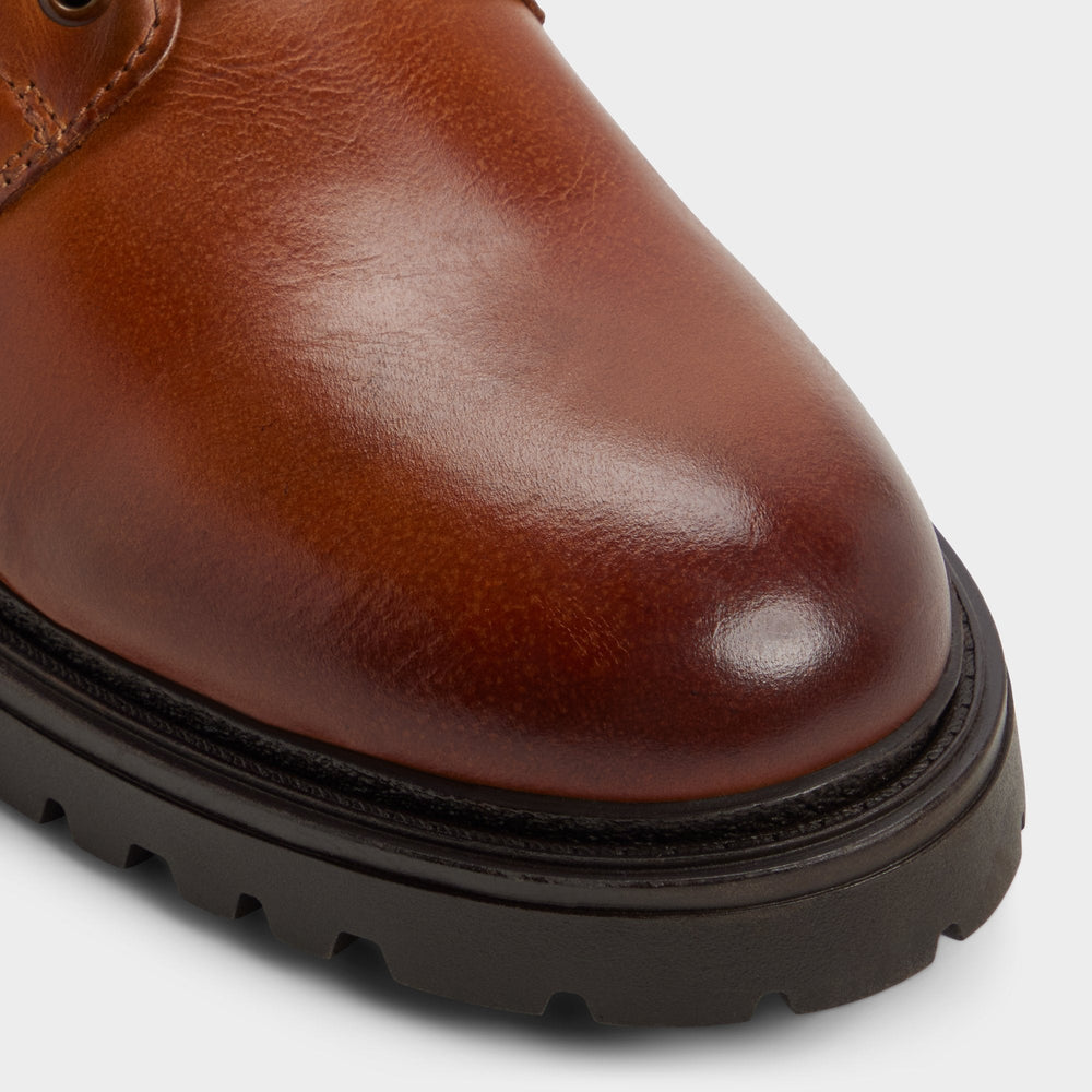 Draco in Cognac - Combat boot, Lug sole
