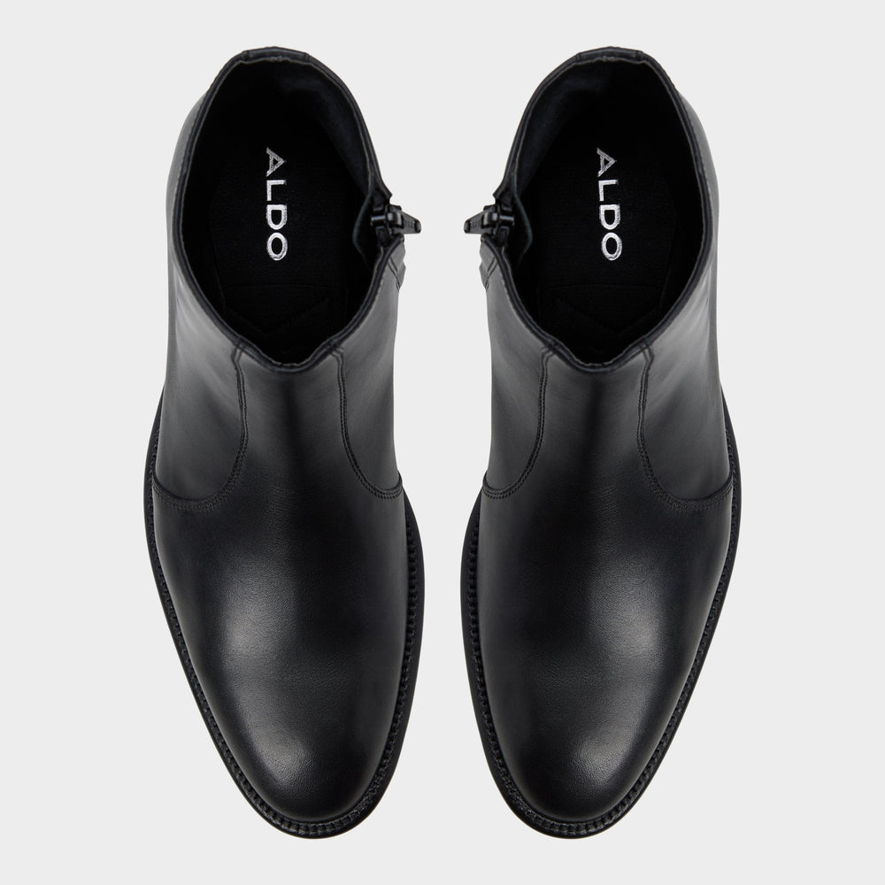 Brando in Black - Ankle boot