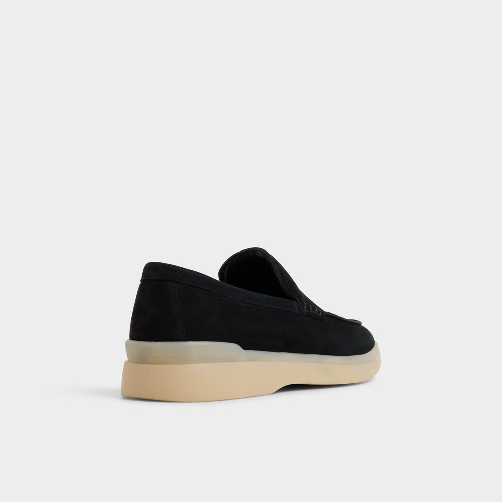 Shaynn in Black - Loafer
