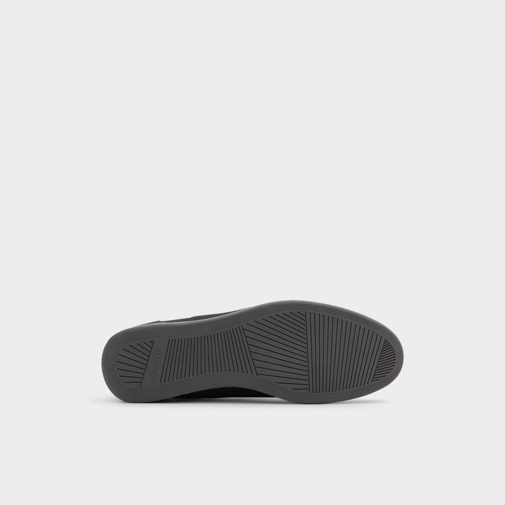 Braunbock in Black - Loafer