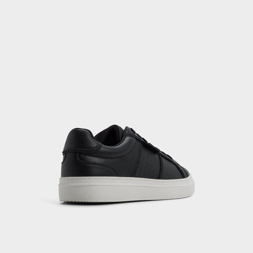 Courtline in Black Black 14253819 - Low top sneaker, Cup sole