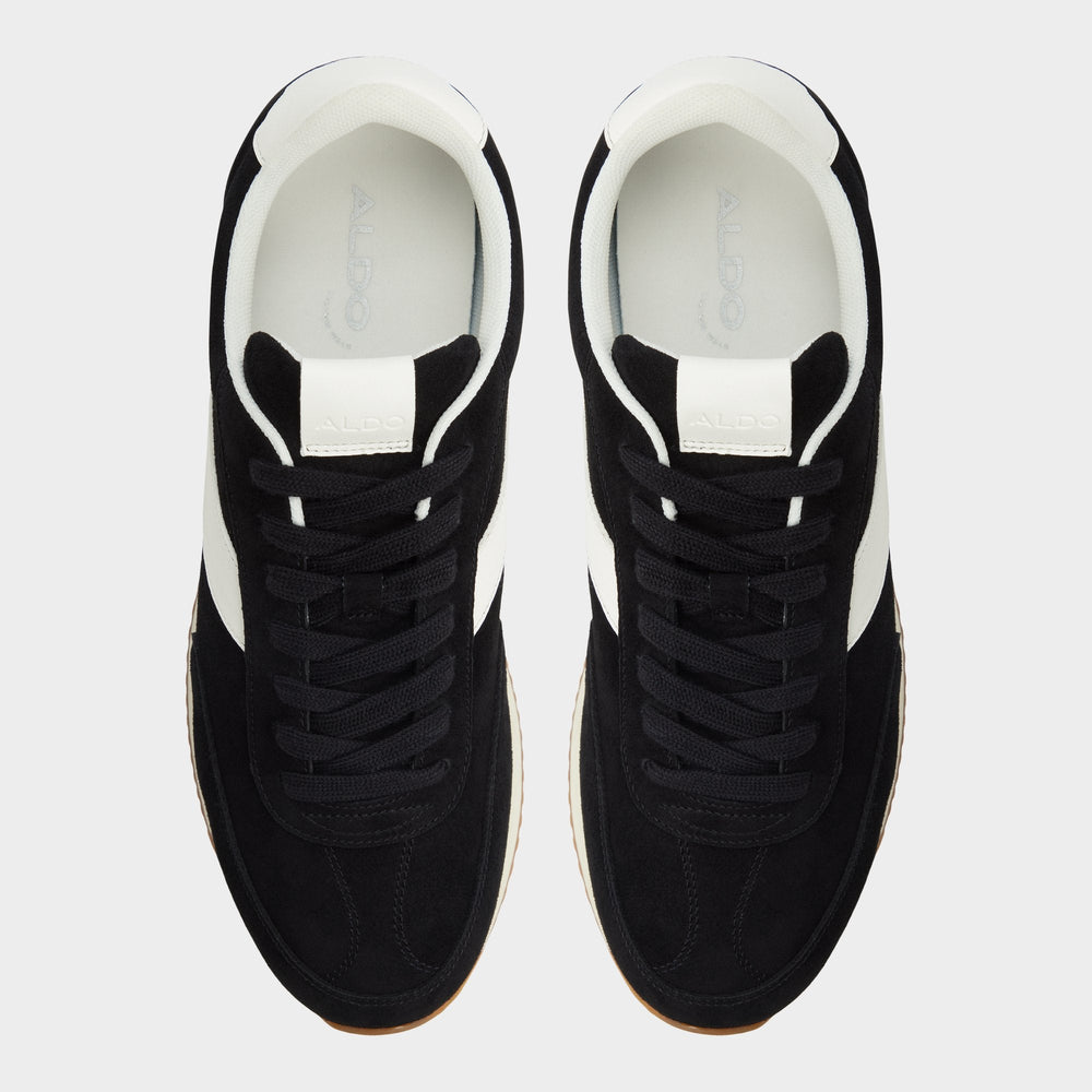 Nathaniell in Black - Low top sneaker, Cup sole