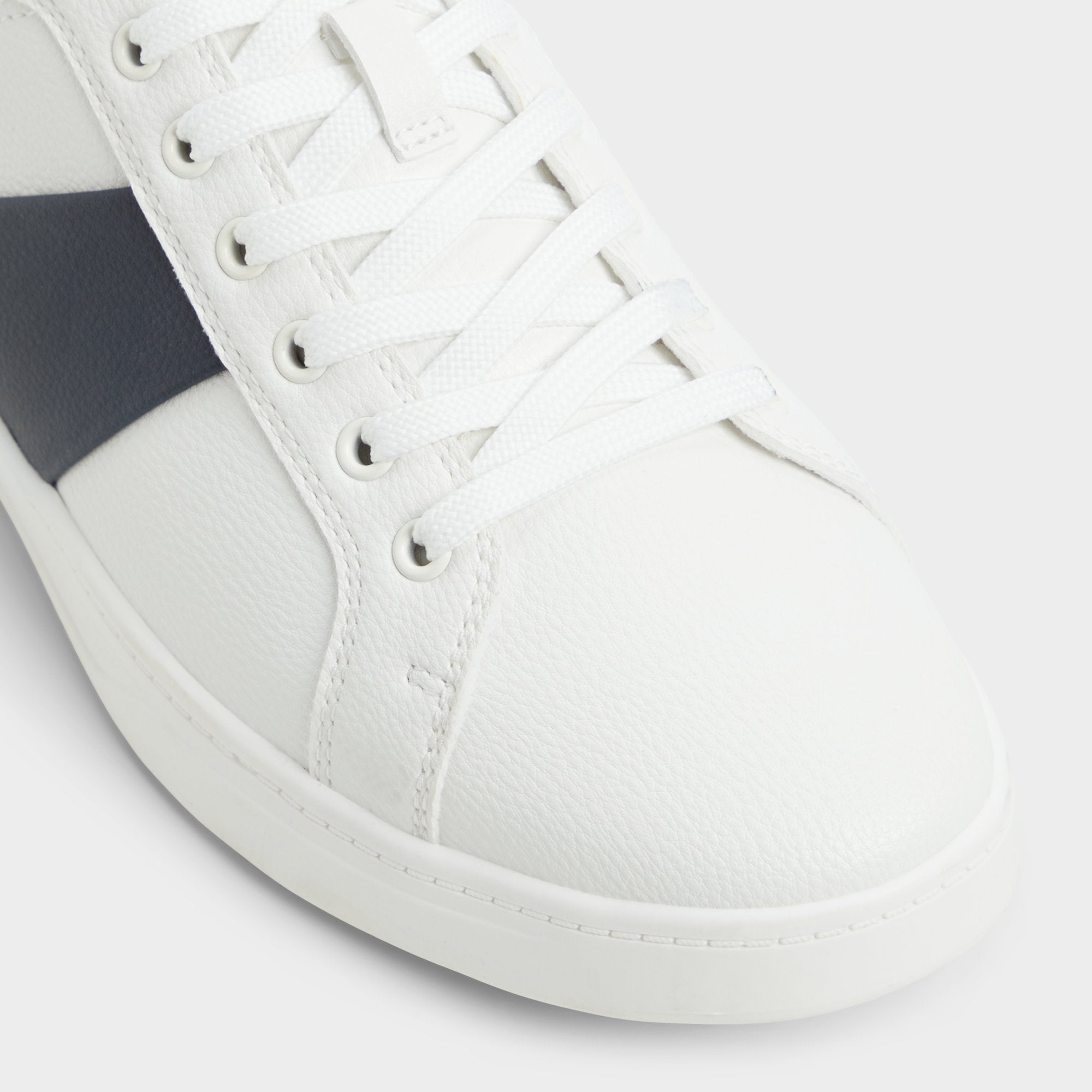Ozzy White/Navy Men's Low top - Low top sneaker, Cup sole