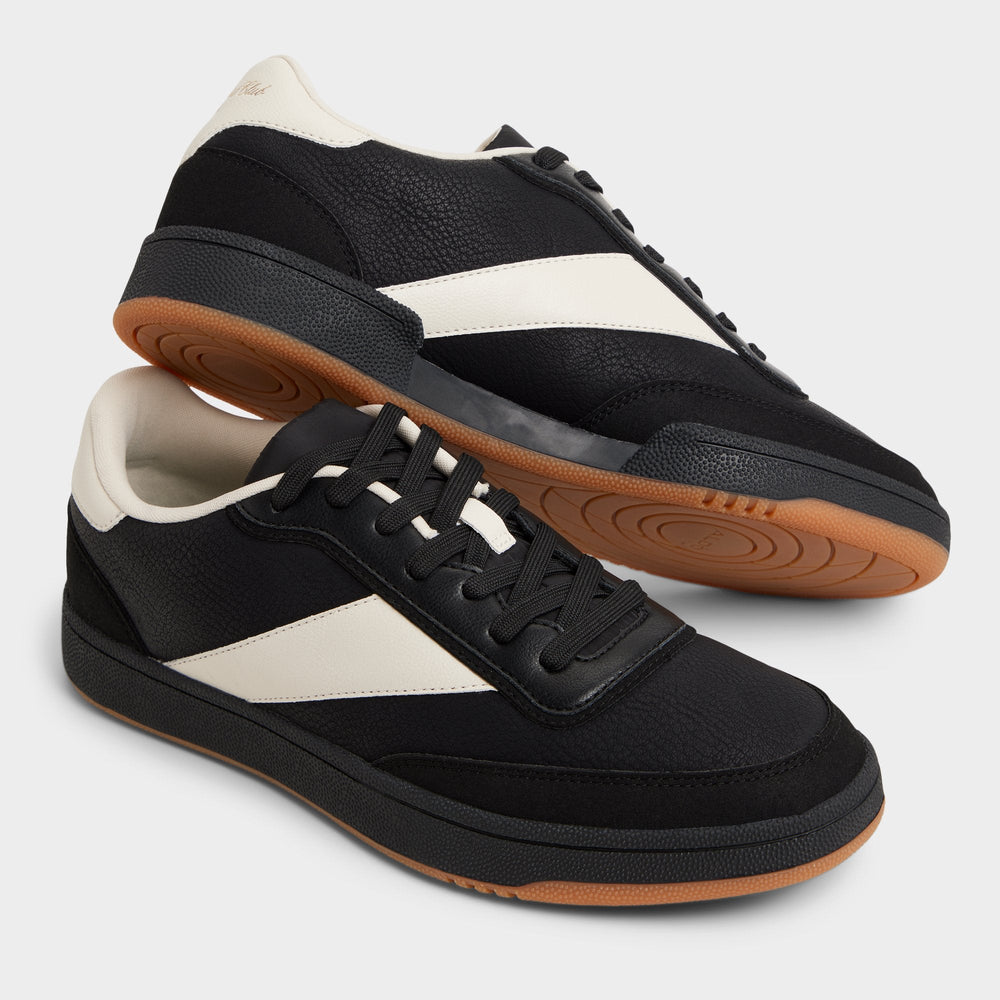 Ashwin in Black - Low top sneaker, Cup sole