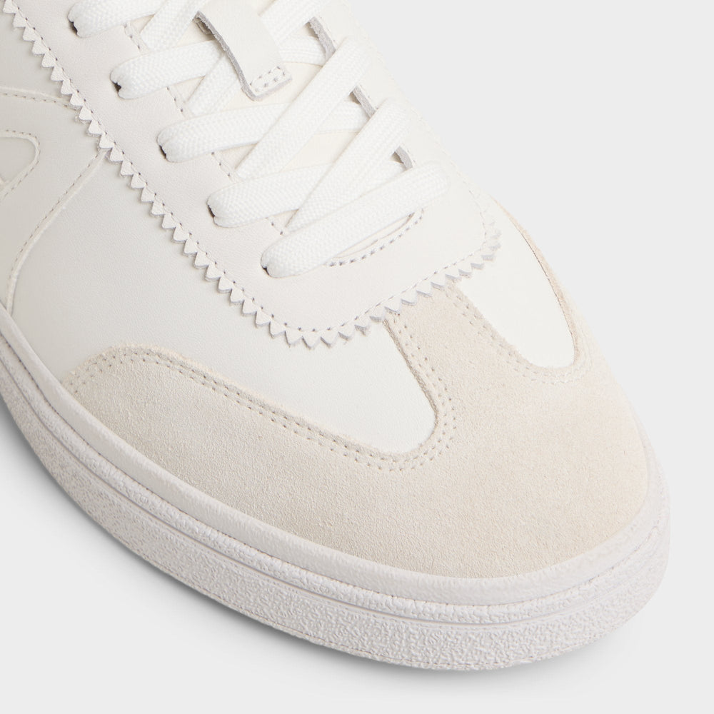 Clubtrainer in White 14112554 - Low top sneaker, Cup sole