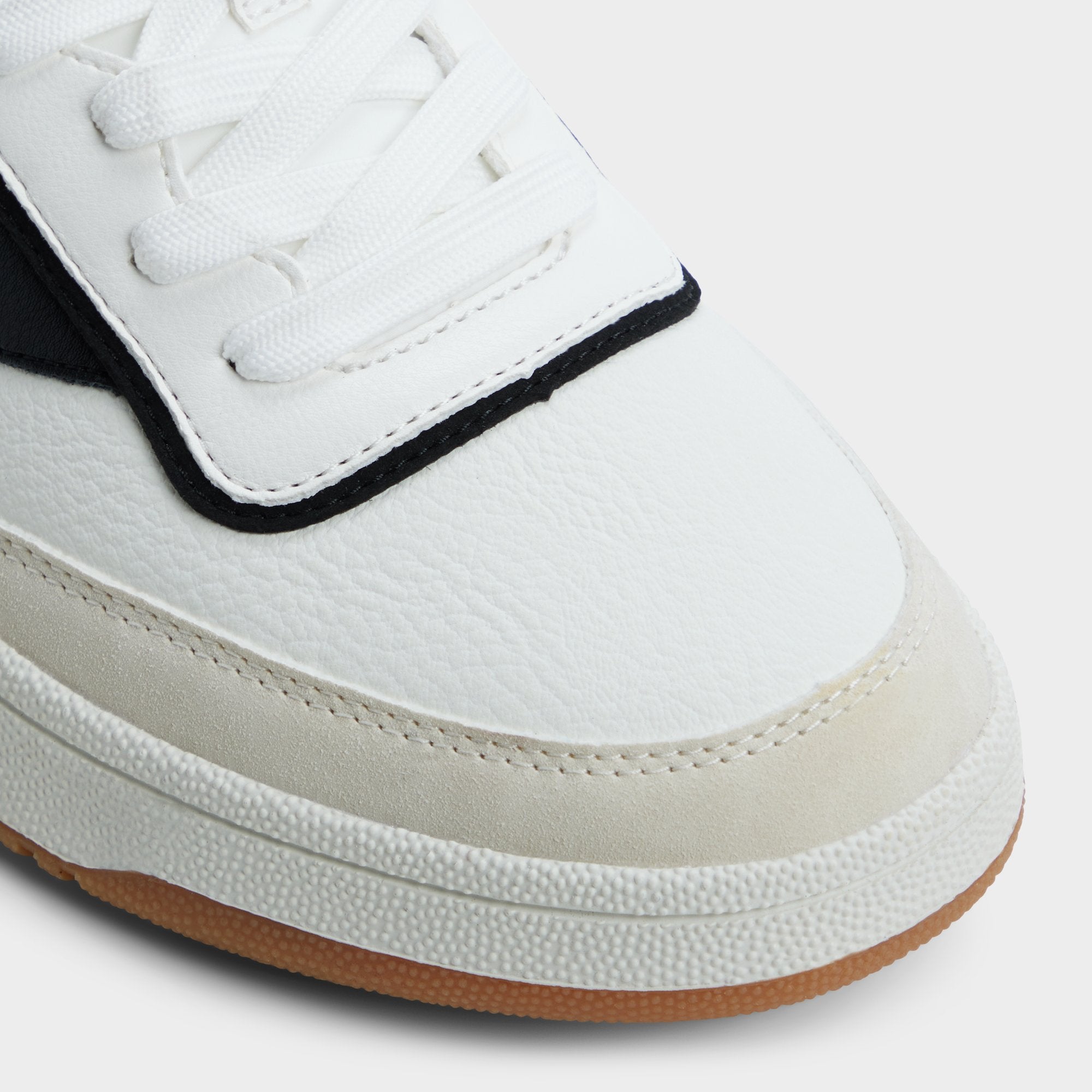 Ashwin in White - Low top sneaker, Cup sole