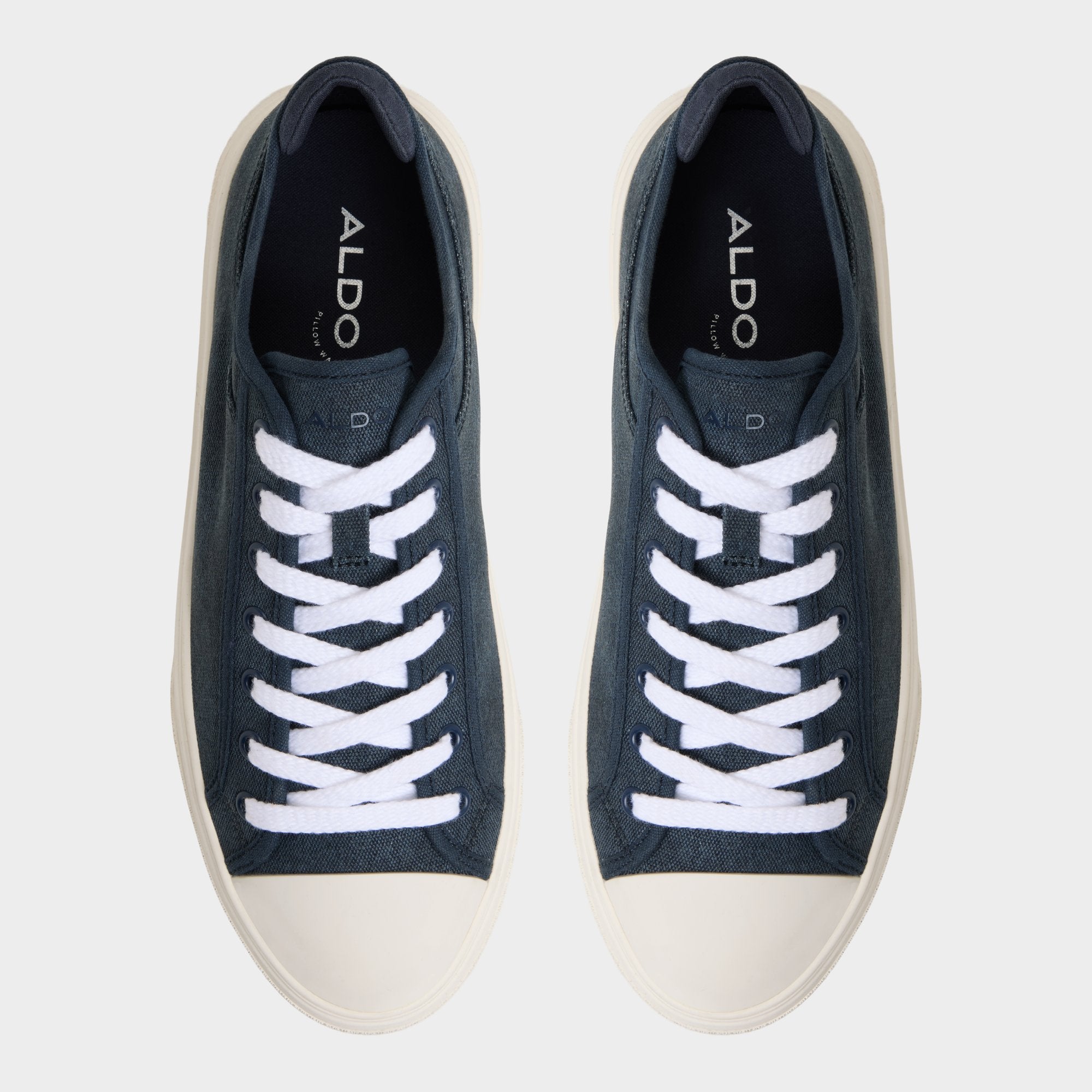 Colin in Navy - Low top sneaker, Cup sole