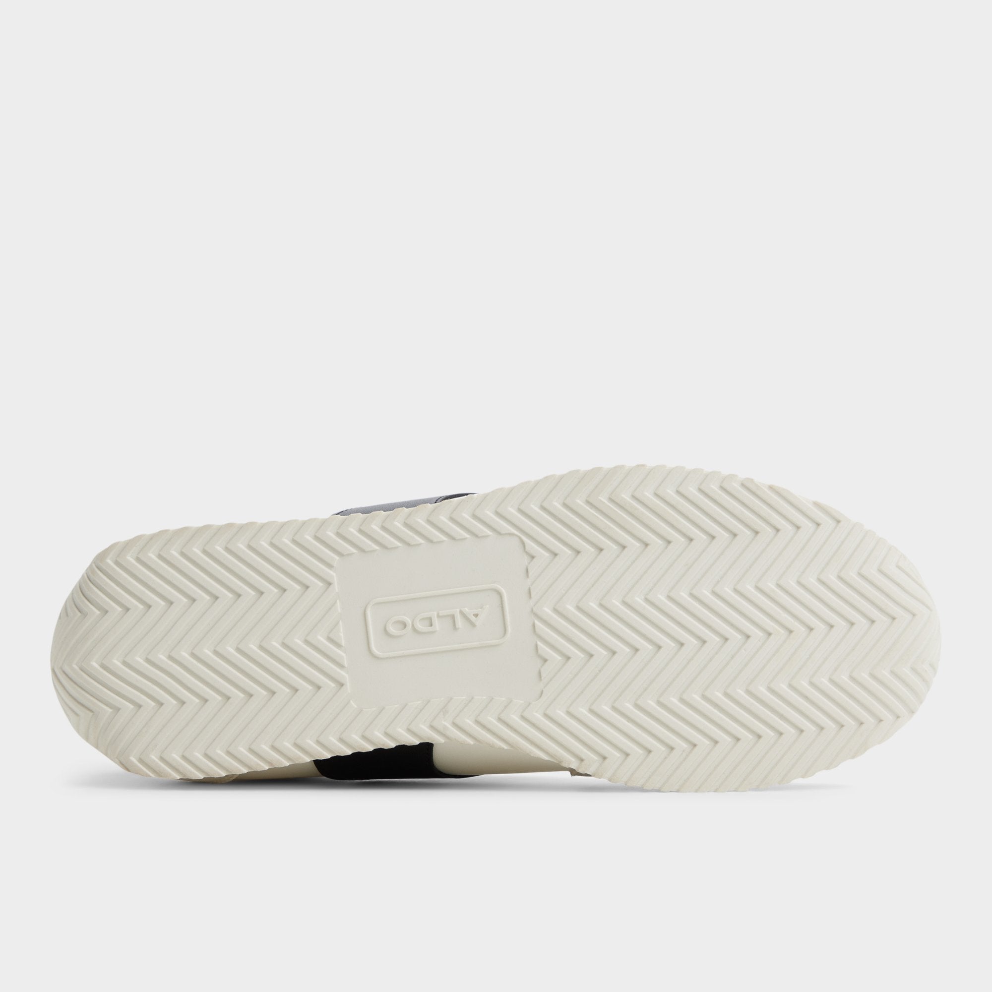 Nathaniell in White - Low top sneaker, Cup sole